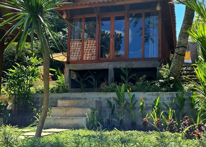 Rumah Kayu Mataraja - Tabanan *