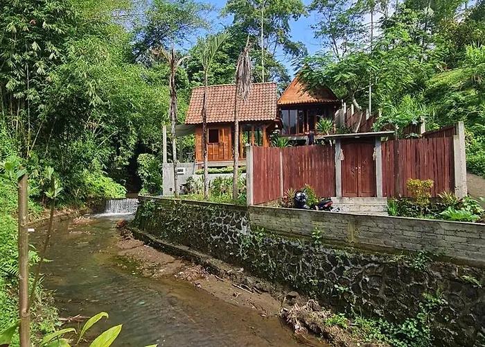 Rumah Kayu Mataraja - Tabanan Perean