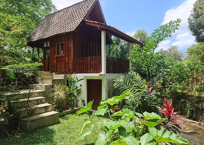Rumah Kayu Mataraja - Tabanan Вилла Perean